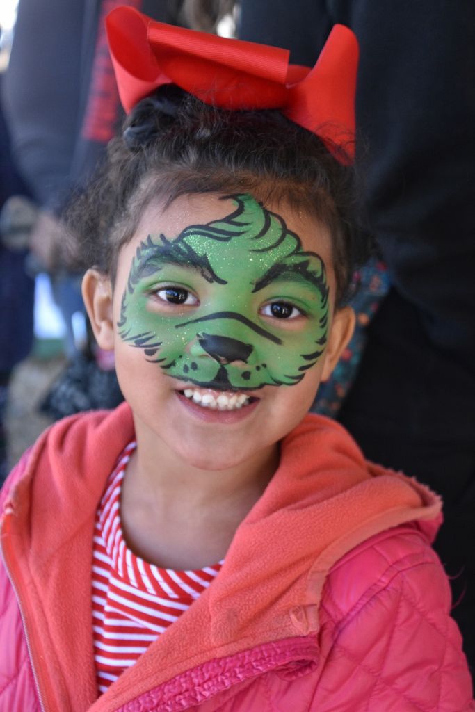 tree lighting 11-2019 019 (683x1024).jpg